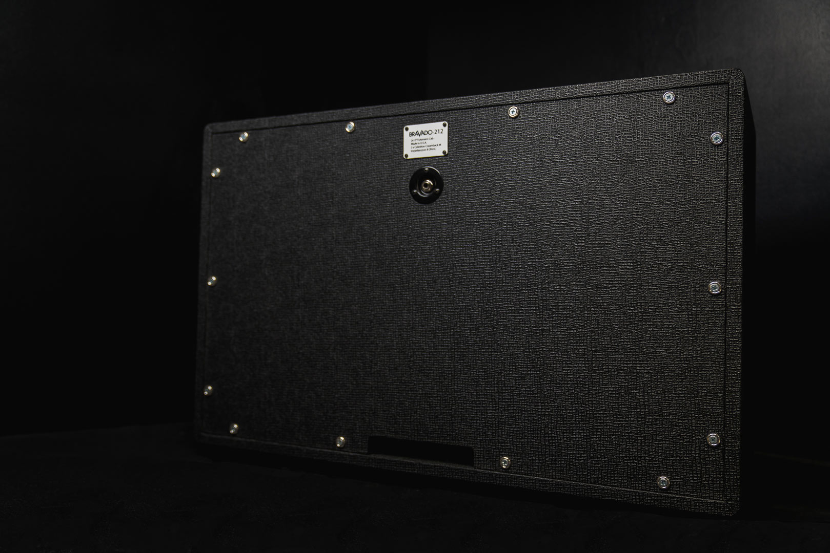 Bravado – 2×12″ extension cab